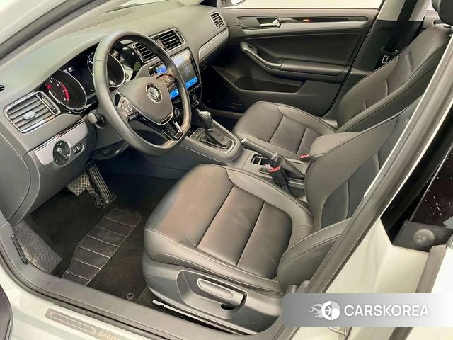Volkswagen Sagitar id 4240803 из Китая 13
