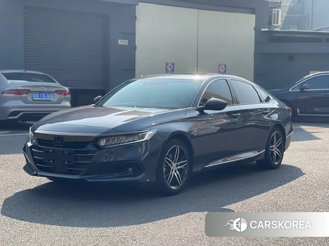 Honda Accord id 4341749 из Китая 7