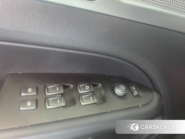 Ssangyong Rexton Sports id 4411150 из Кореи 12