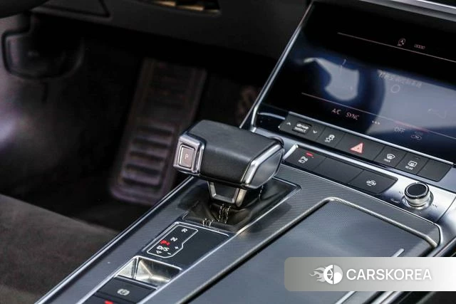 Audi A7L id 4335699 из Китая 31