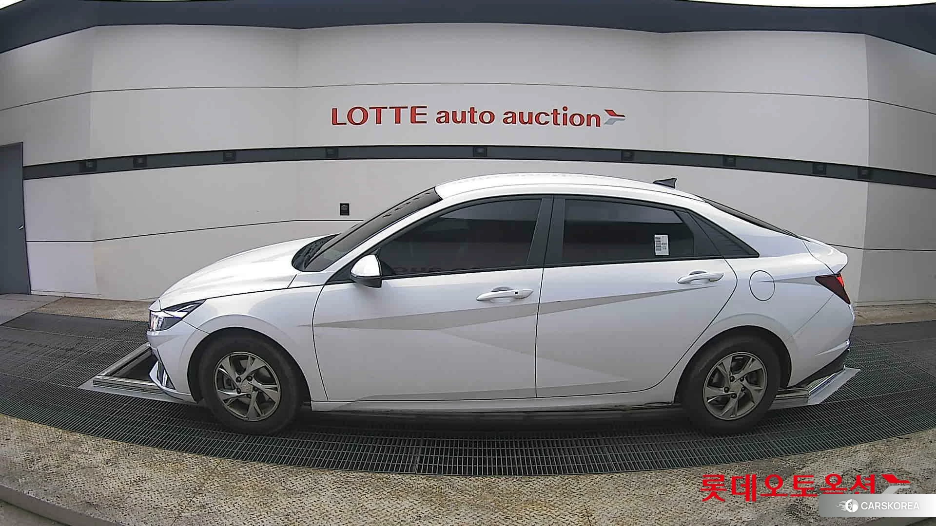 Hyundai Avante id 3869248 из Кореи 35