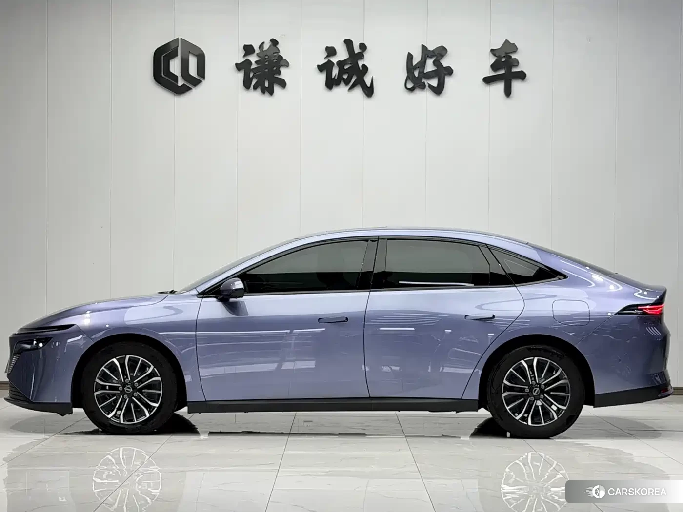 Nissan N6 id 4679746 из Китая 15