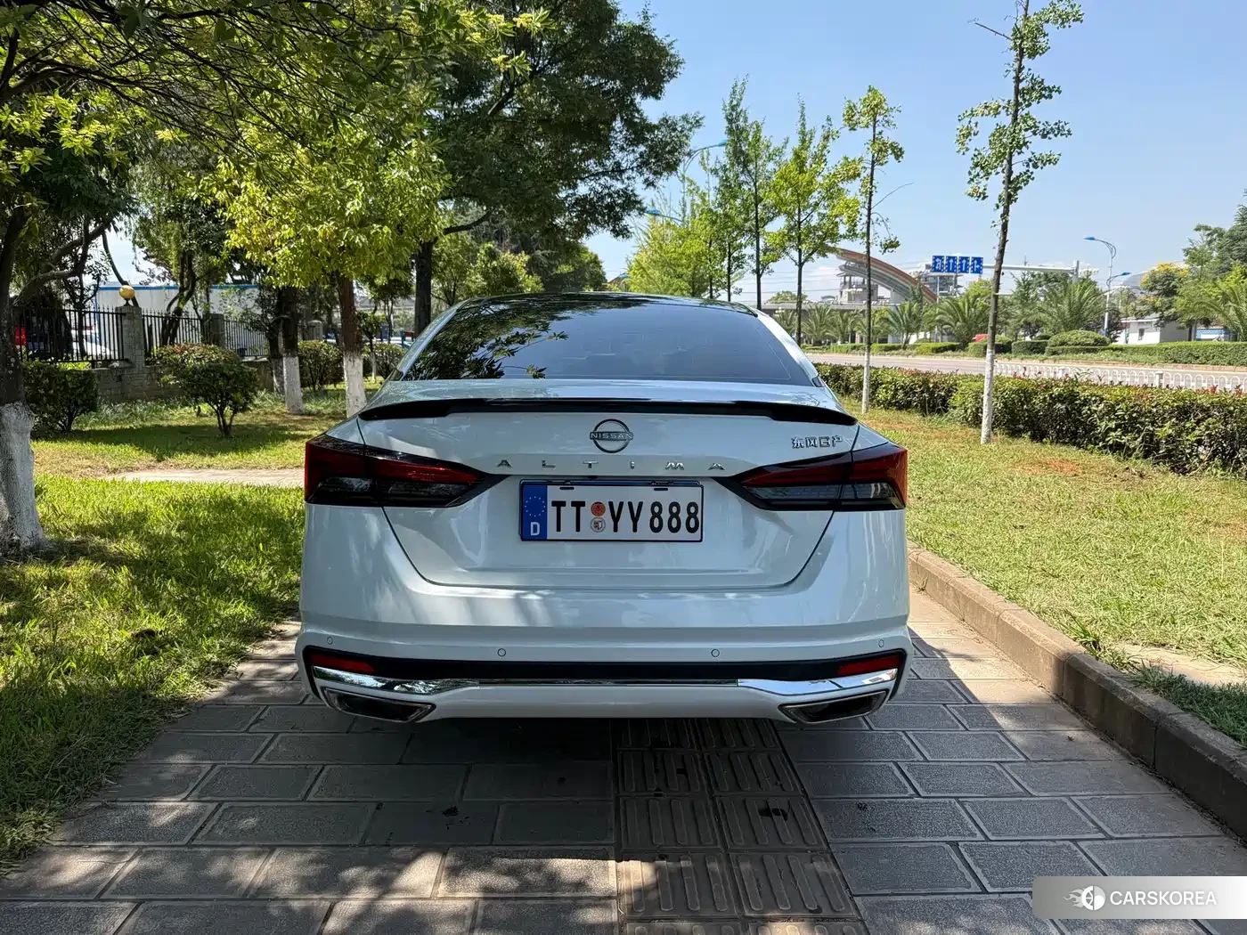 Nissan Altima id 4644654 из Китая 7