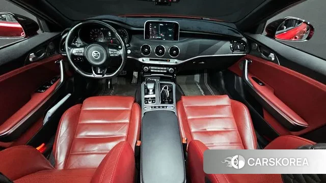 Kia Stinger id 3718690 из Кореи 17