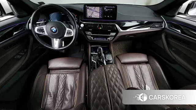 BMW 5 Series (G30) id 3597803 из Кореи 17