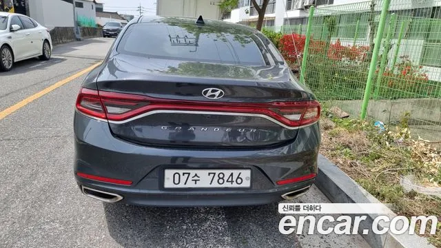 Hyundai Grandeur IG id 2661385 из Кореи 10