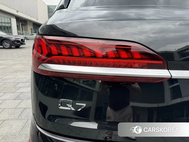 Audi Q7 id 4278633 из Китая 20