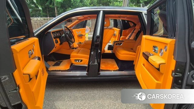 Rolls-Royce Phantom id 4375671 из Кореи 17