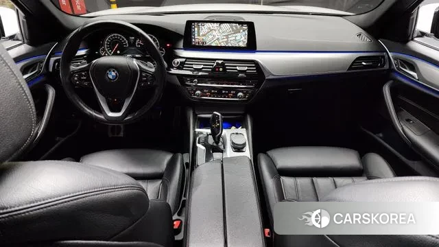 BMW 5 Series (G30) id 3510235 из Кореи 17