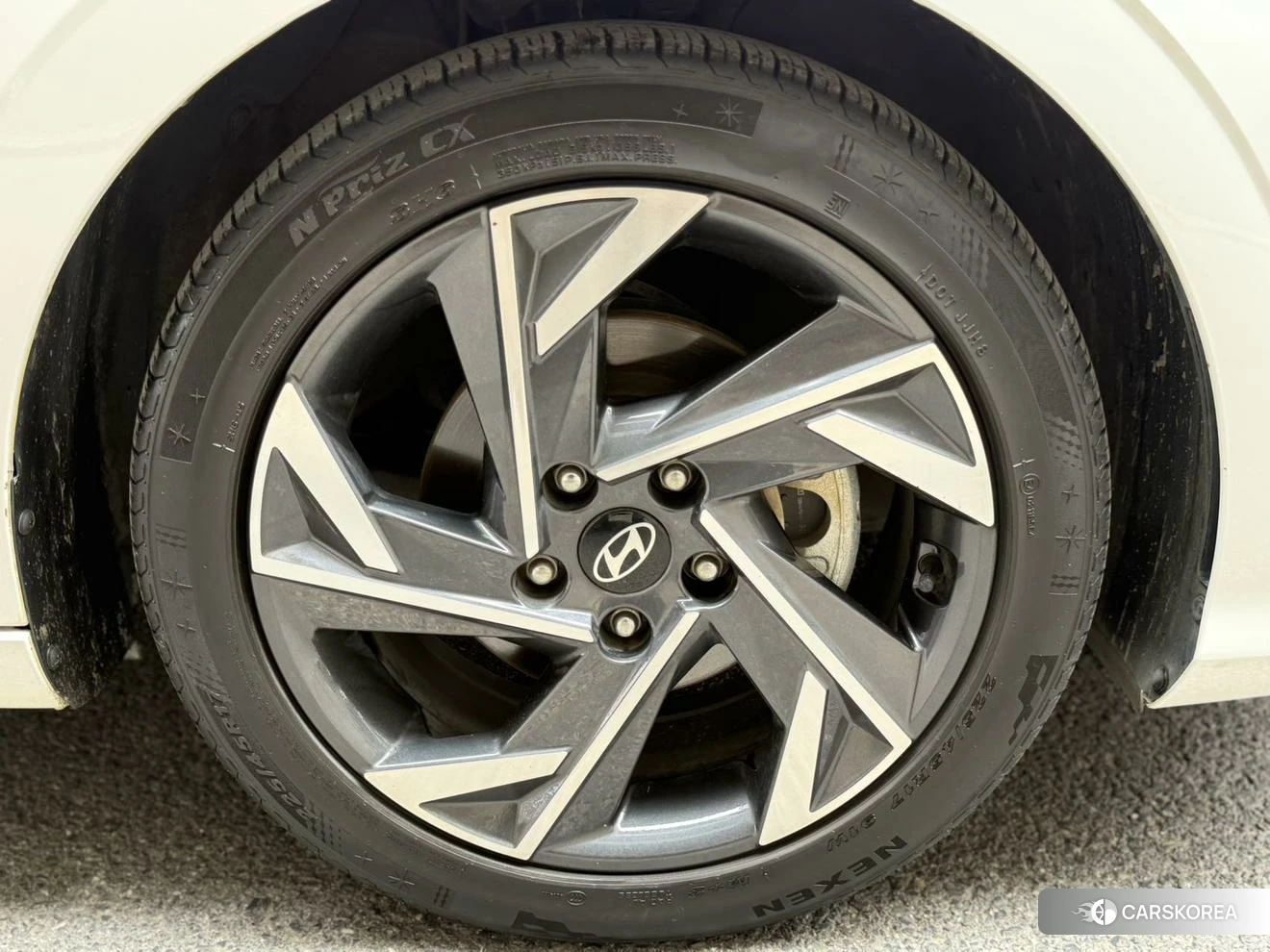 Hyundai Elantra id 4492691 из Китая 23