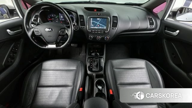 Kia The New K3 id 3873895 из Кореи 17