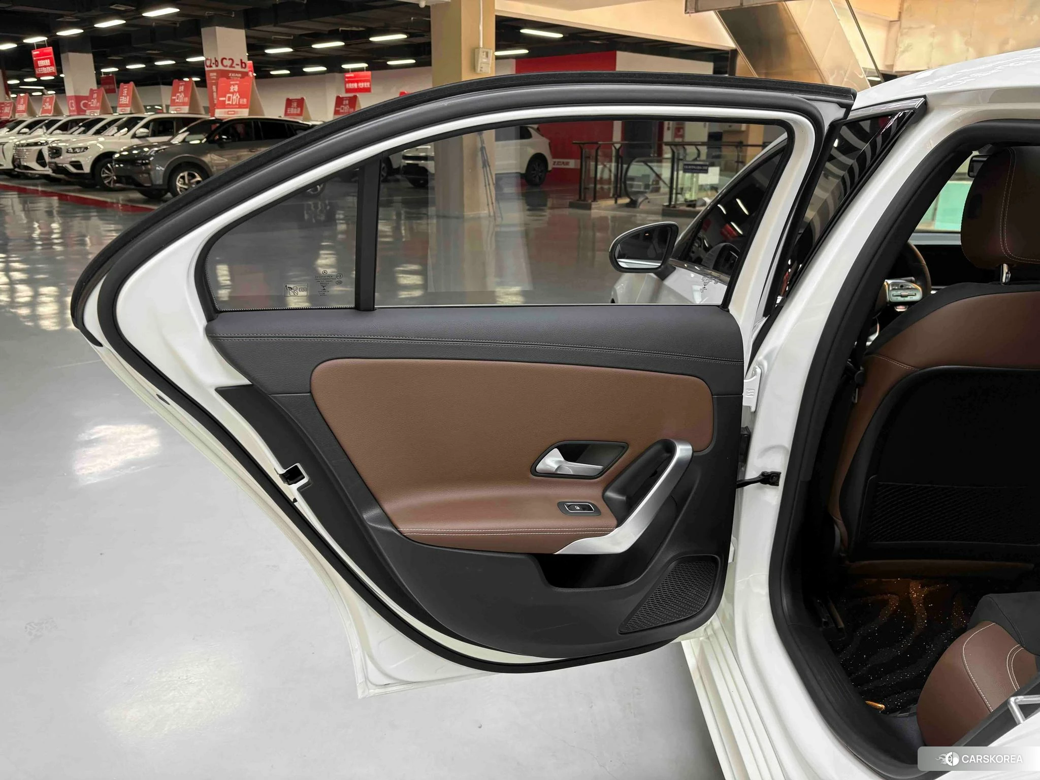 Mercedes-Benz Class A id 4485472 из Китая 39