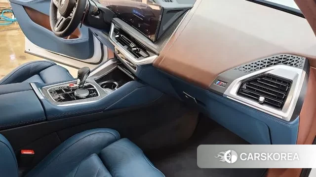 BMW XM (G09) id 3477411 из Кореи 8