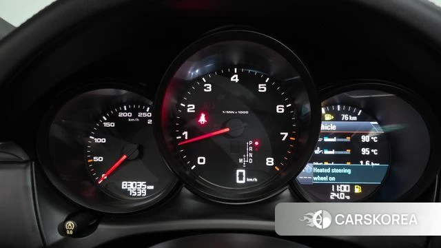 Porsche Macan id 4856436 из Кореи 37