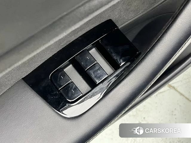 Tesla Model 3 id 4234862 из Китая 26