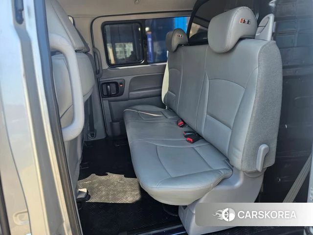 Hyundai The New Grand Starex id 3820603 из Кореи 10