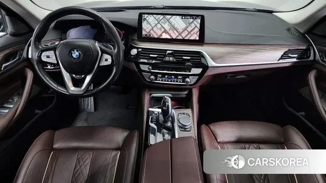 BMW 5 Series (G30) id 3601298 из Кореи 17