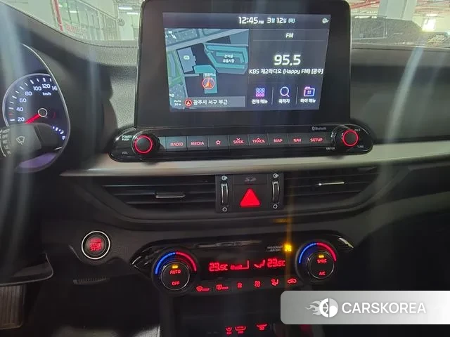 Kia Come New K3 id 3778346 из Кореи 14