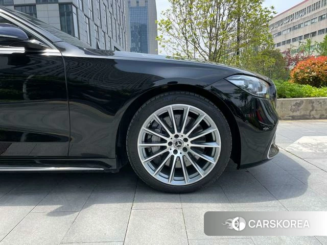 Mercedes-Benz S-class id 4341662 из Китая 21