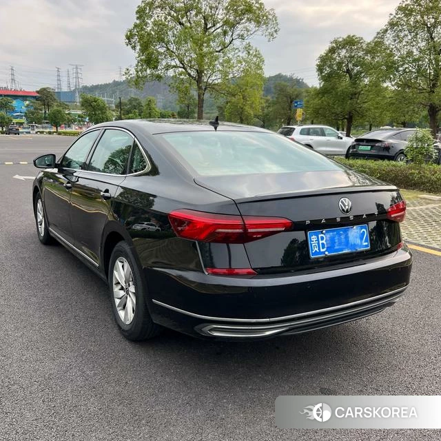Volkswagen Passat id 4262073 из Китая 8