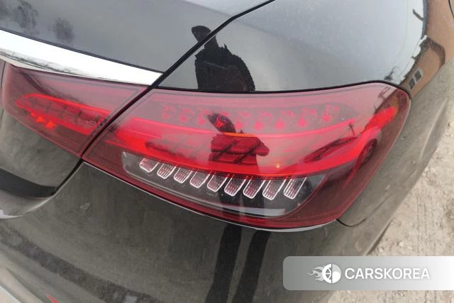 Mercedes-Benz E-class id 4257433 из Китая 14