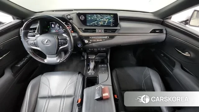 Lexus ES300h 7th generation id 3741228 из Кореи 17