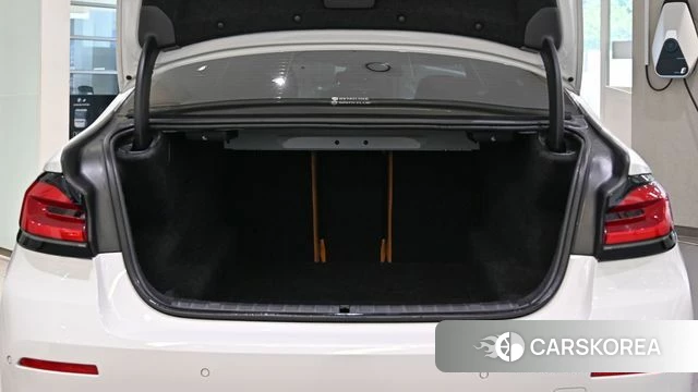 BMW 5 Series (G30) id 4769424 из Кореи 17