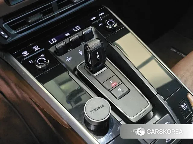 Porsche 911(992) id 3037997 из Кореи 17