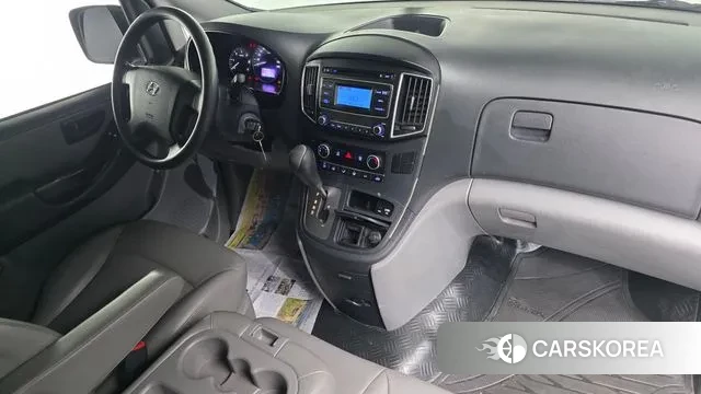 Hyundai The New Grand Starex id 3588428 из Кореи 17