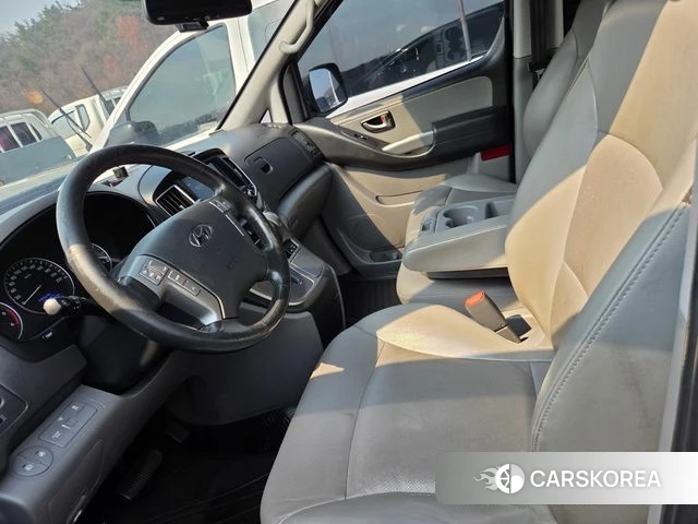 Hyundai The New Grand Starex id 3834278 из Кореи 8