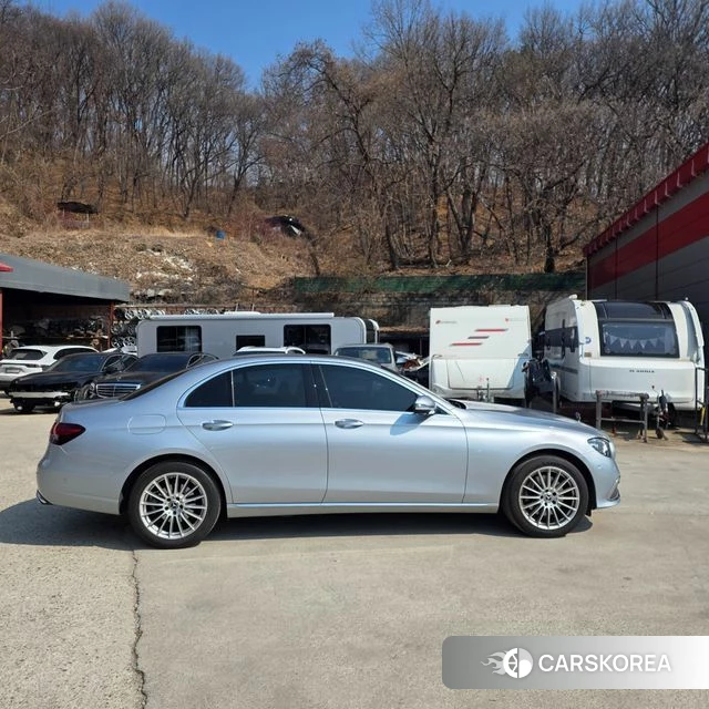 Mercedes-Benz E-Class W213 id 3823783 из Кореи 15