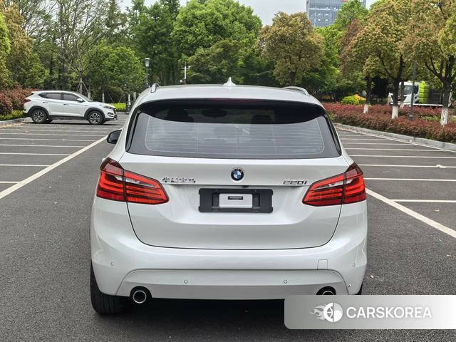 BMW 2 series station wagon id 4220598 из Китая 17