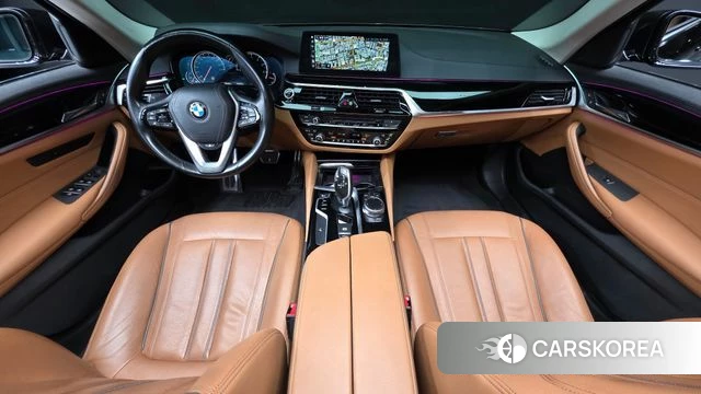 BMW 5 Series (G30) id 4595930 из Кореи 17
