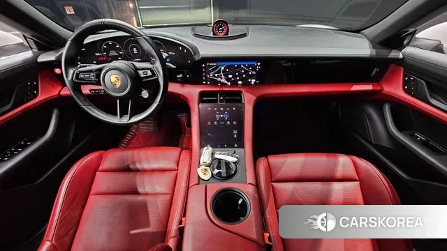 Porsche Taycan id 3366850 из Кореи 17