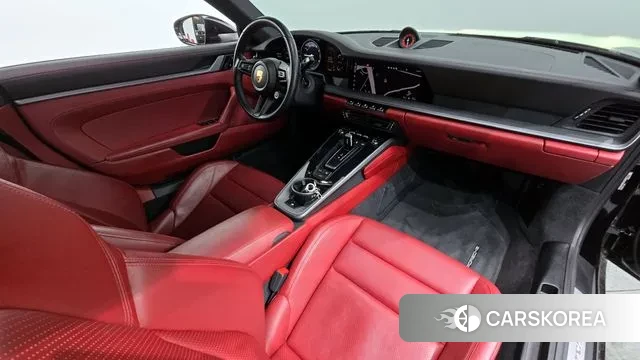 Porsche 911(992) id 3727810 из Кореи 17