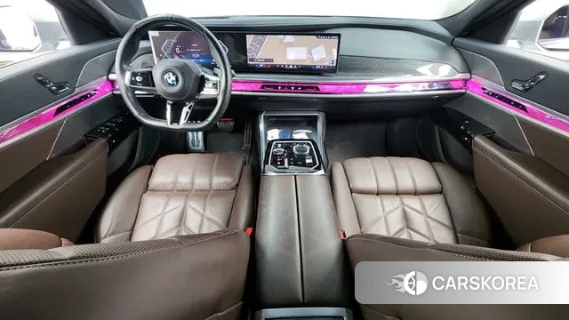 BMW 7 Series (G70) id 3410619 из Кореи 17