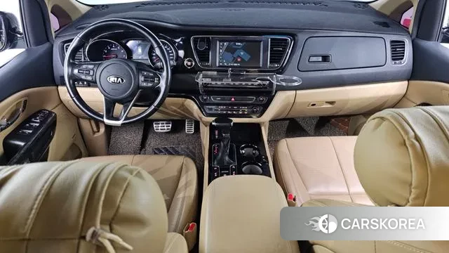 Kia The New Carnival id 3563108 из Кореи 17