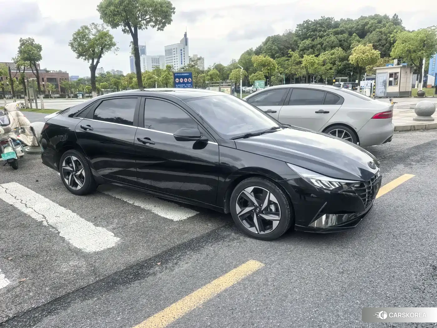 Hyundai Elantra id 4547356 из Китая 18