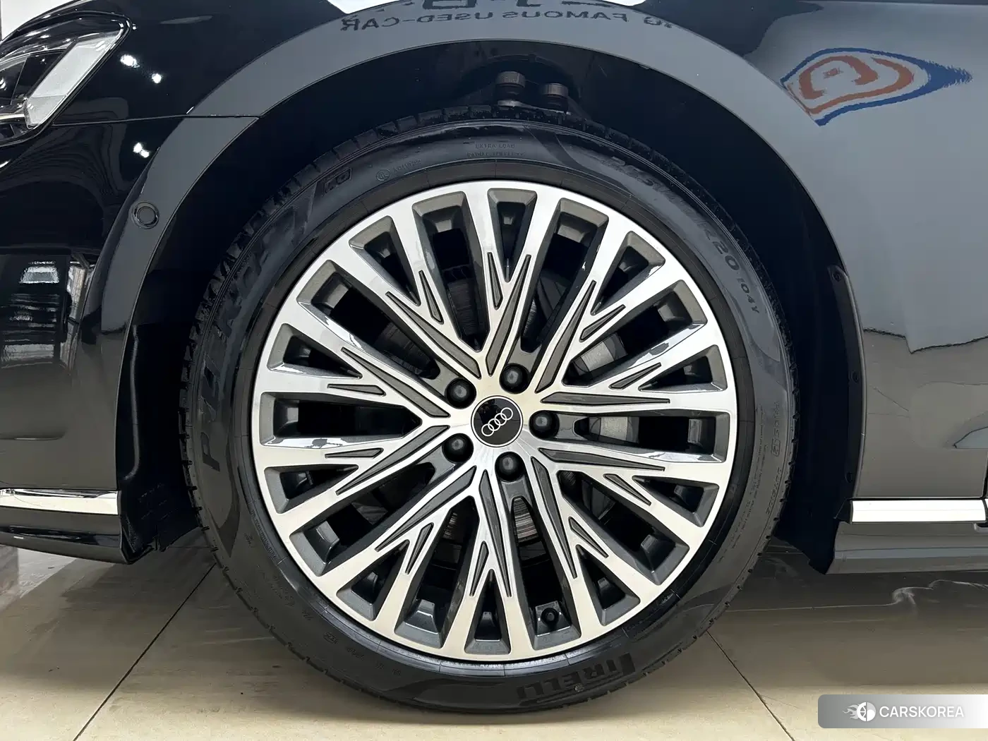 Audi A8 id 4599540 из Китая 24