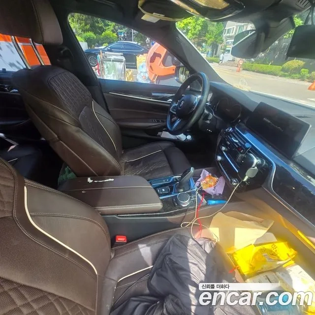 BMW 5 Series (G30) id 2917889 из Кореи 12