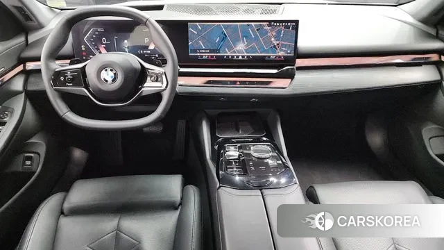 BMW 5 Series (G60) id 3420386 из Кореи 17