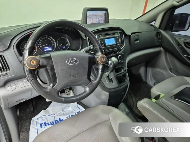 Hyundai The New Grand Starex id 4689365 из Кореи 17
