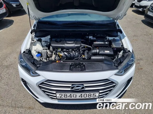 Hyundai Avante AD id 2834901 из Кореи 17