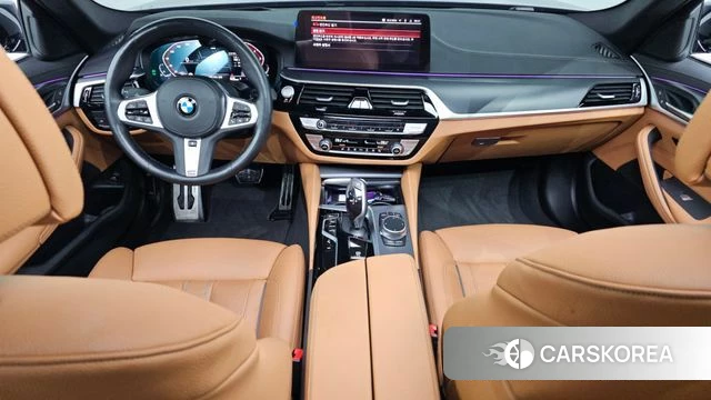 BMW 5 Series (G30) id 4292615 из Кореи 29