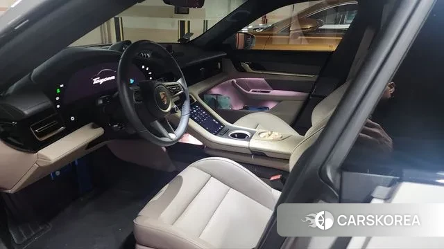 Porsche Taycan id 2974432 из Кореи 7