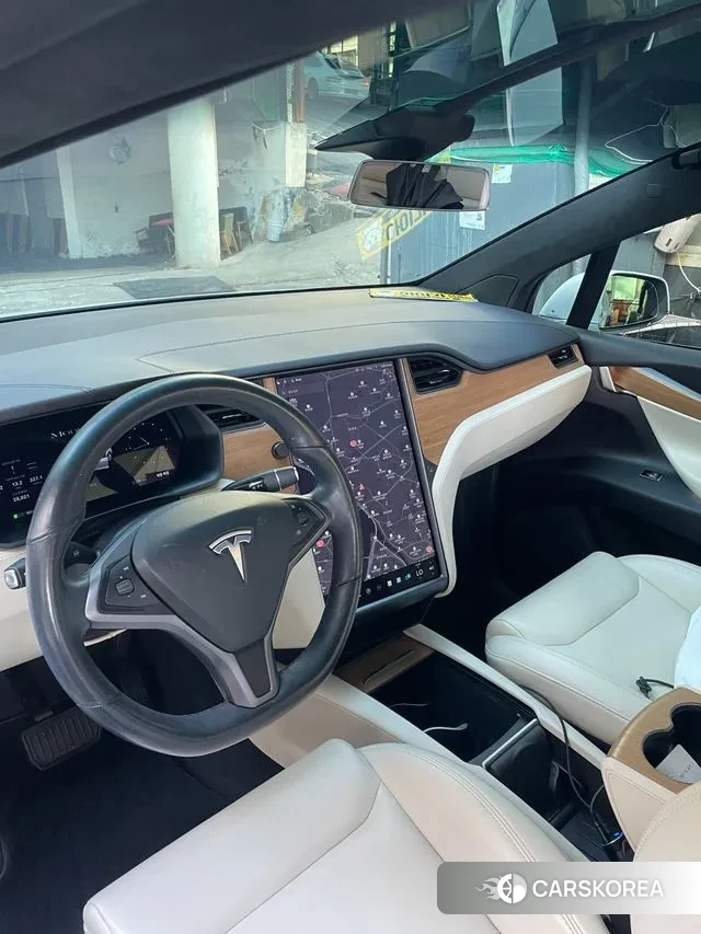 Tesla Model X id 3504575 из Кореи 11