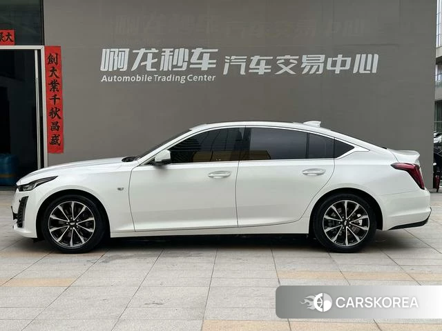 Cadillac CT5 id 4254599 из Китая 21