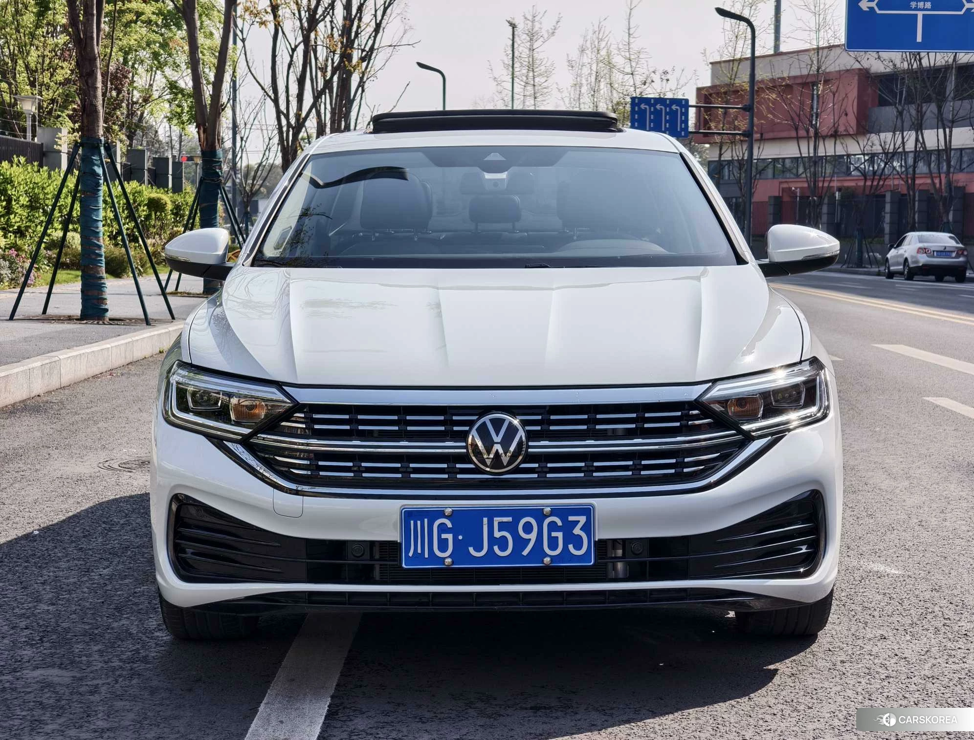 Volkswagen Sagitar id 4426666 из Китая 7