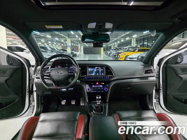 Hyundai Avante AD id 2611646 из Кореи 17