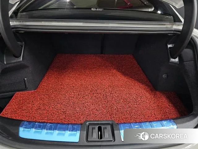 Porsche Taycan id 2998408 из Кореи 17